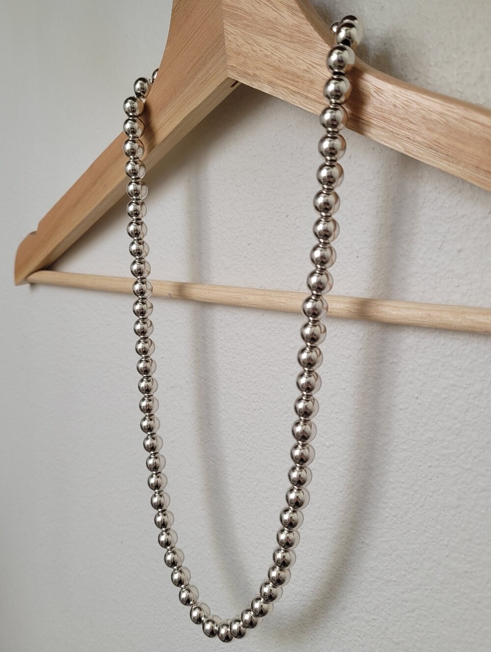 25.5" Silver-plated Bead Costume Jewelry Necklace